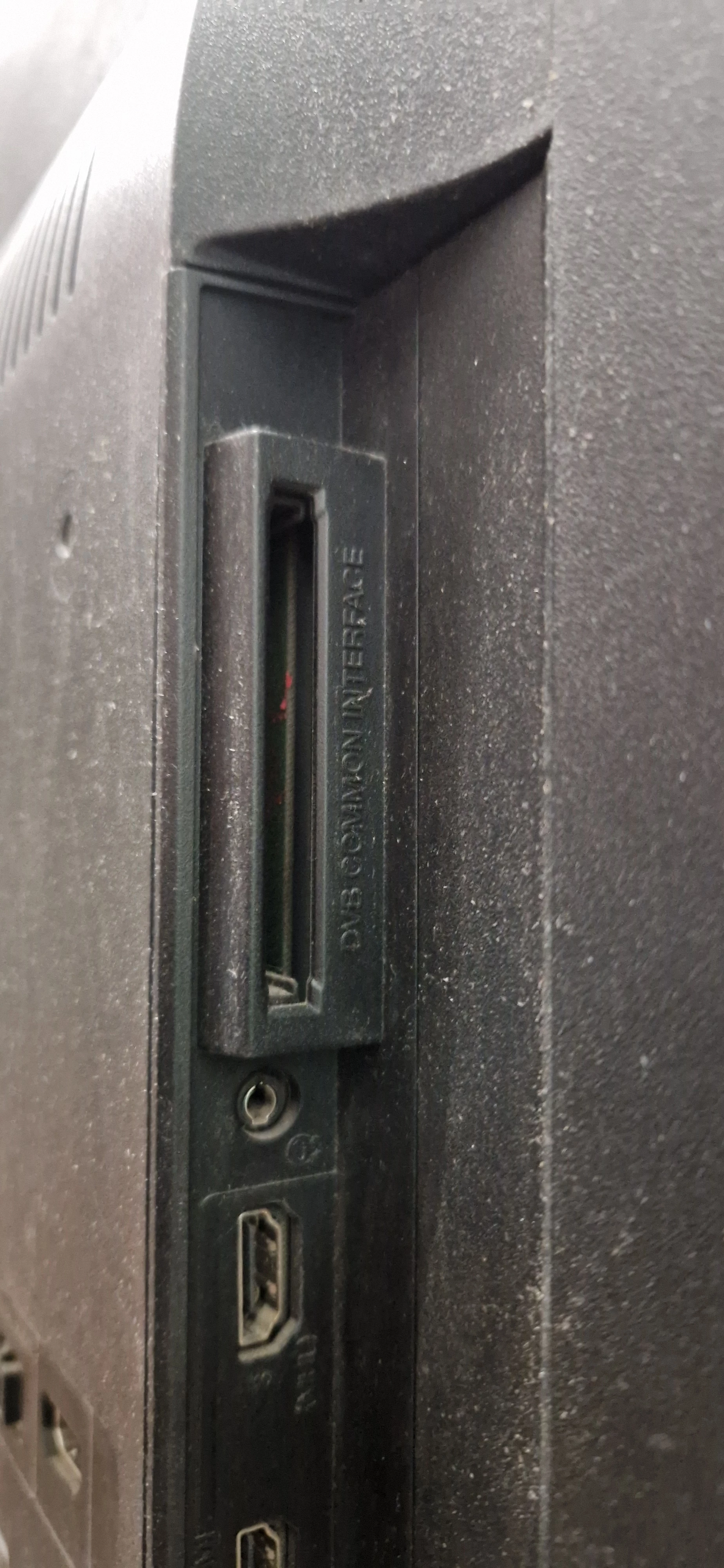 telewizor-toshiba-40l7335d-odb-osobisty-format-hd-inny