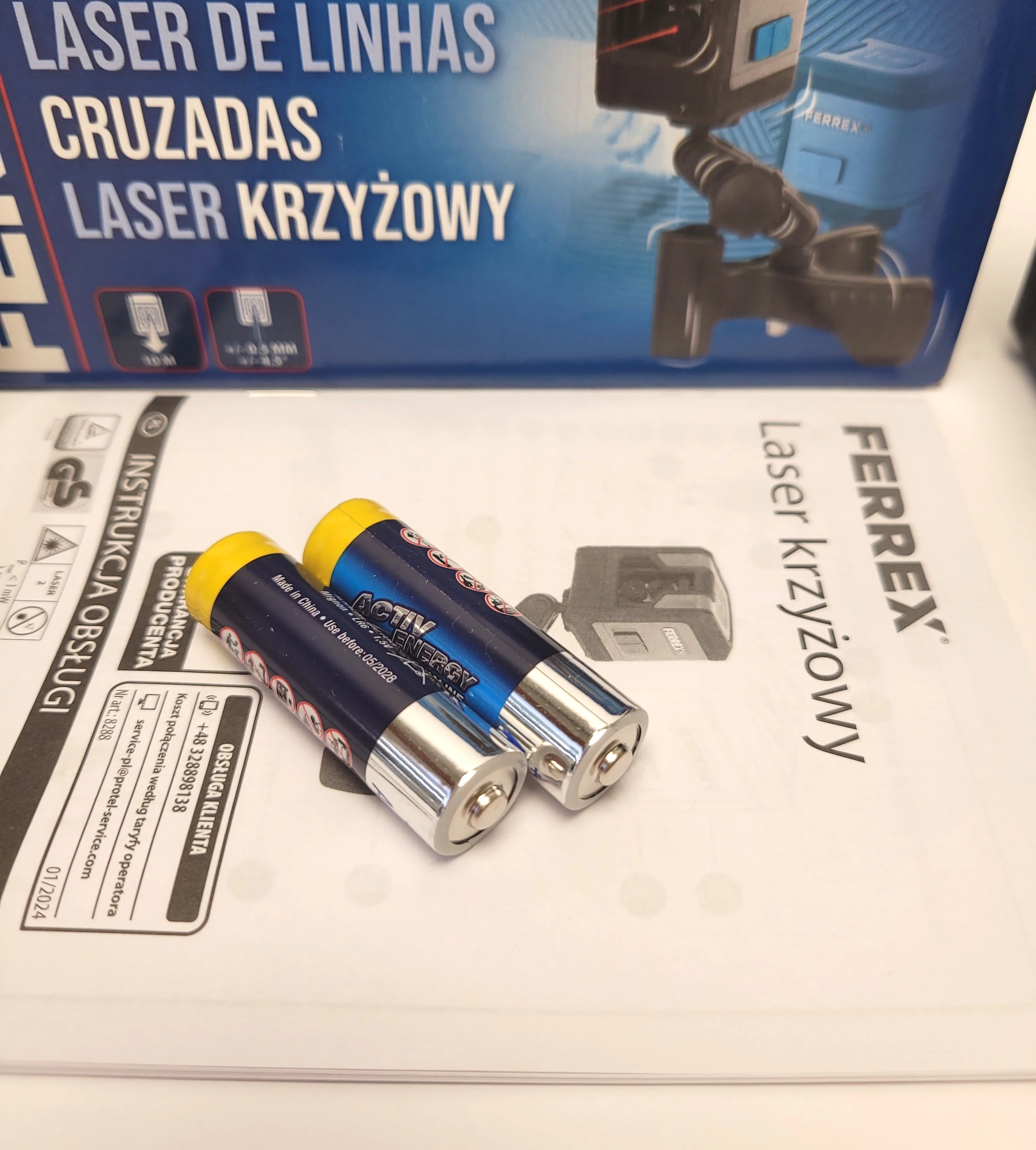 laser-krzyzowy-ferrex-wlc10p-komplet-stan-uzywany