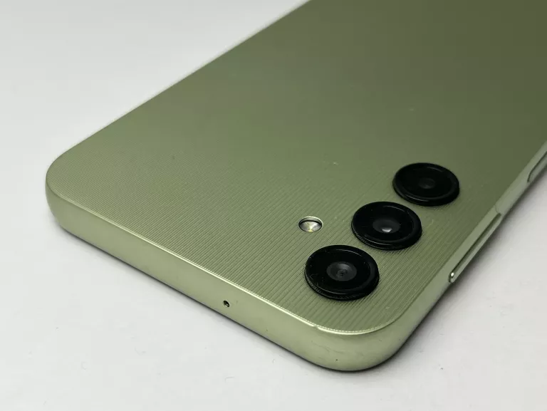 telefon-samsung-galaxy-a14-464gb-zielony-plus-przekatna-ekranu-660