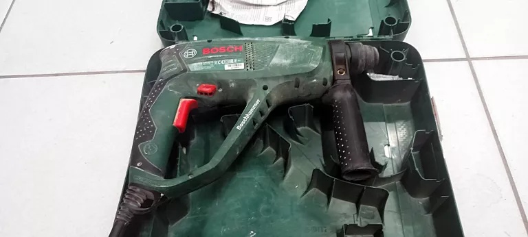 MŁOTOWIERTARKA BOSCH PBH 2100 RE