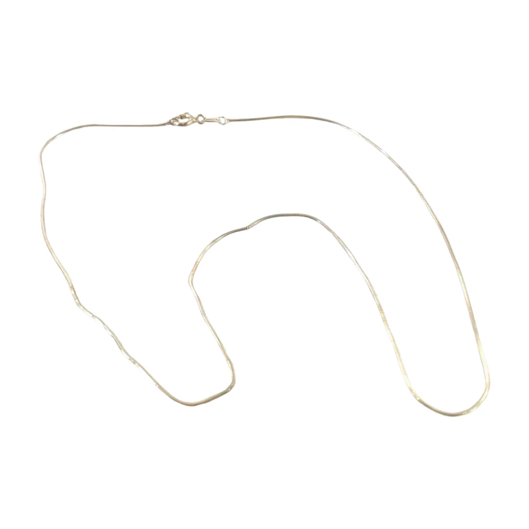 delikatny-srebrny-lancuszek-925-40cm-waga-245g-rodzaj-wyrob-jubilerski