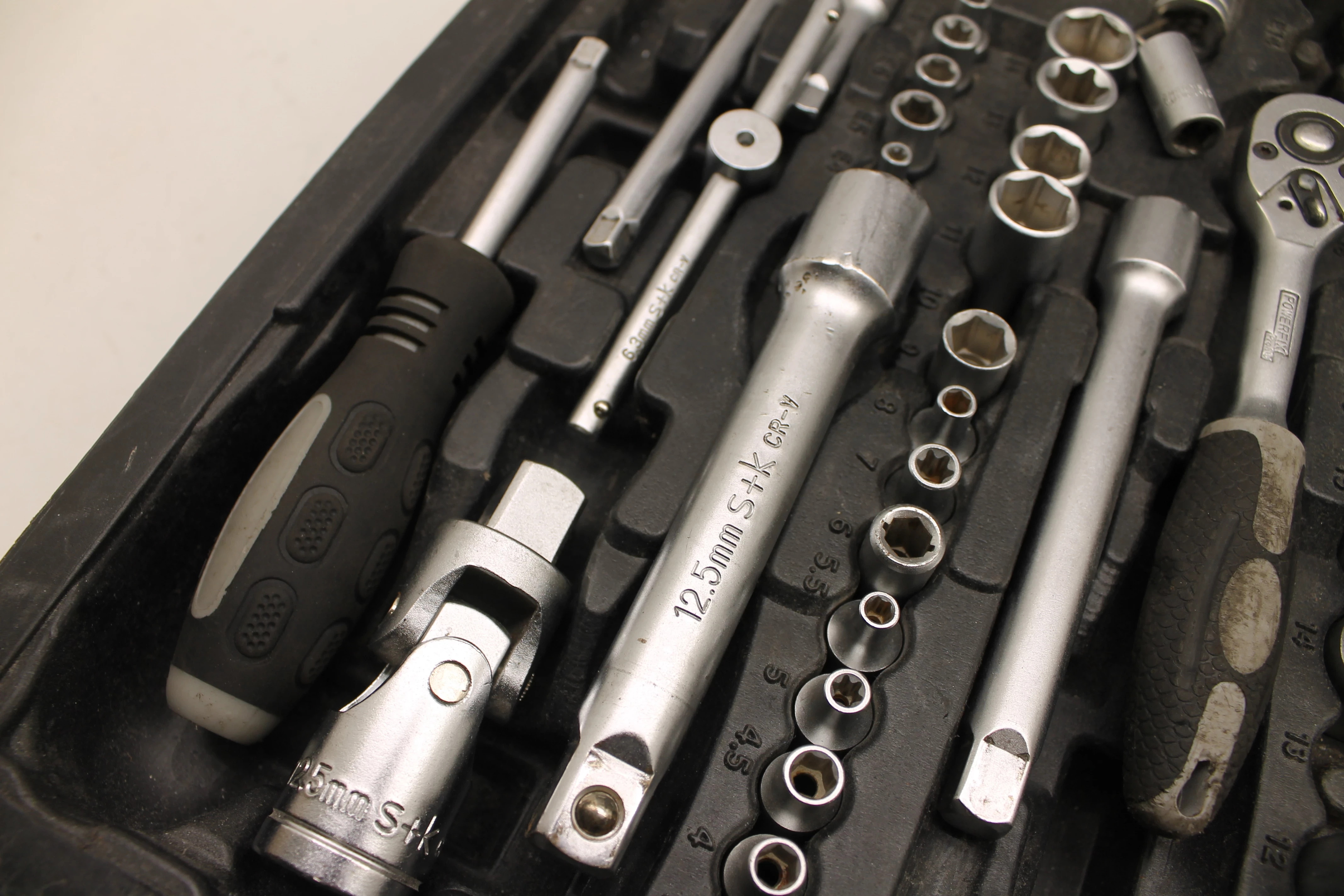 zestaw-kluczy-powerfix-profi-product-id-e61e5987-bc19-46c1-a677-feab596b2cbe