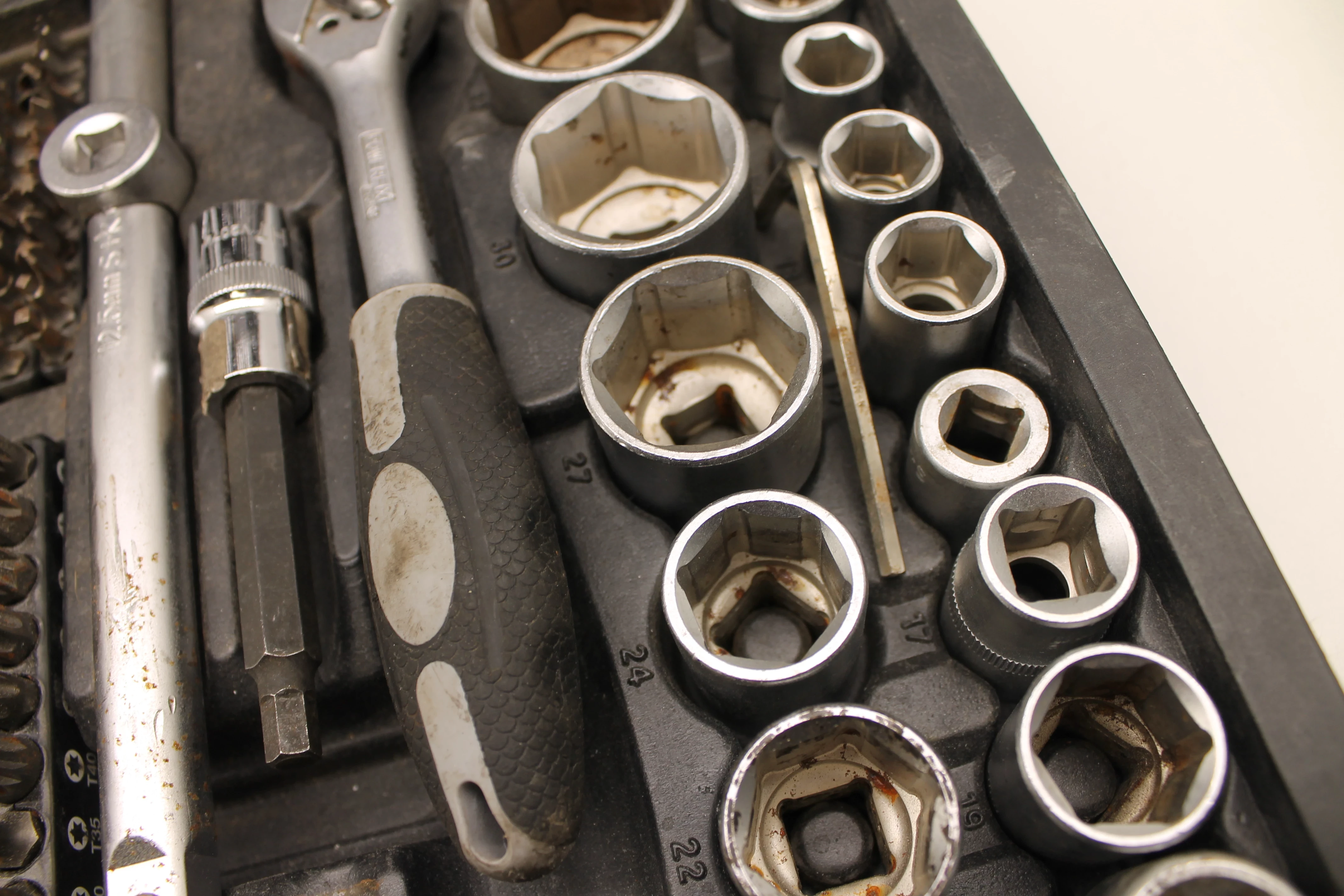 zestaw-kluczy-powerfix-profi-stan-uzywany