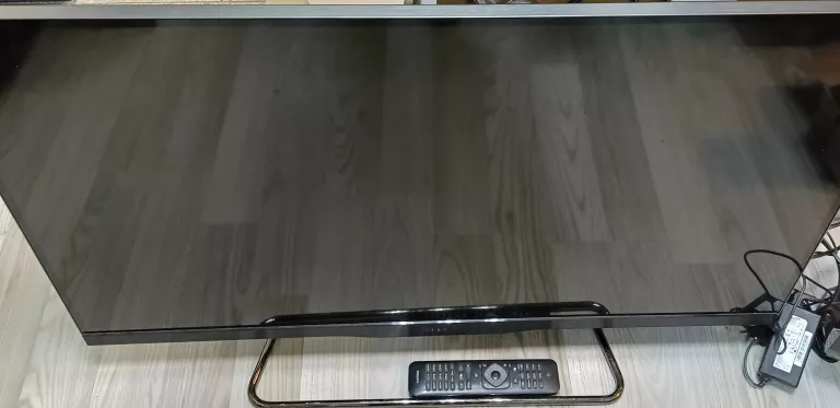 TELEWIZOT TV PHILIPS 42PFL6907 + PILOT OPIS