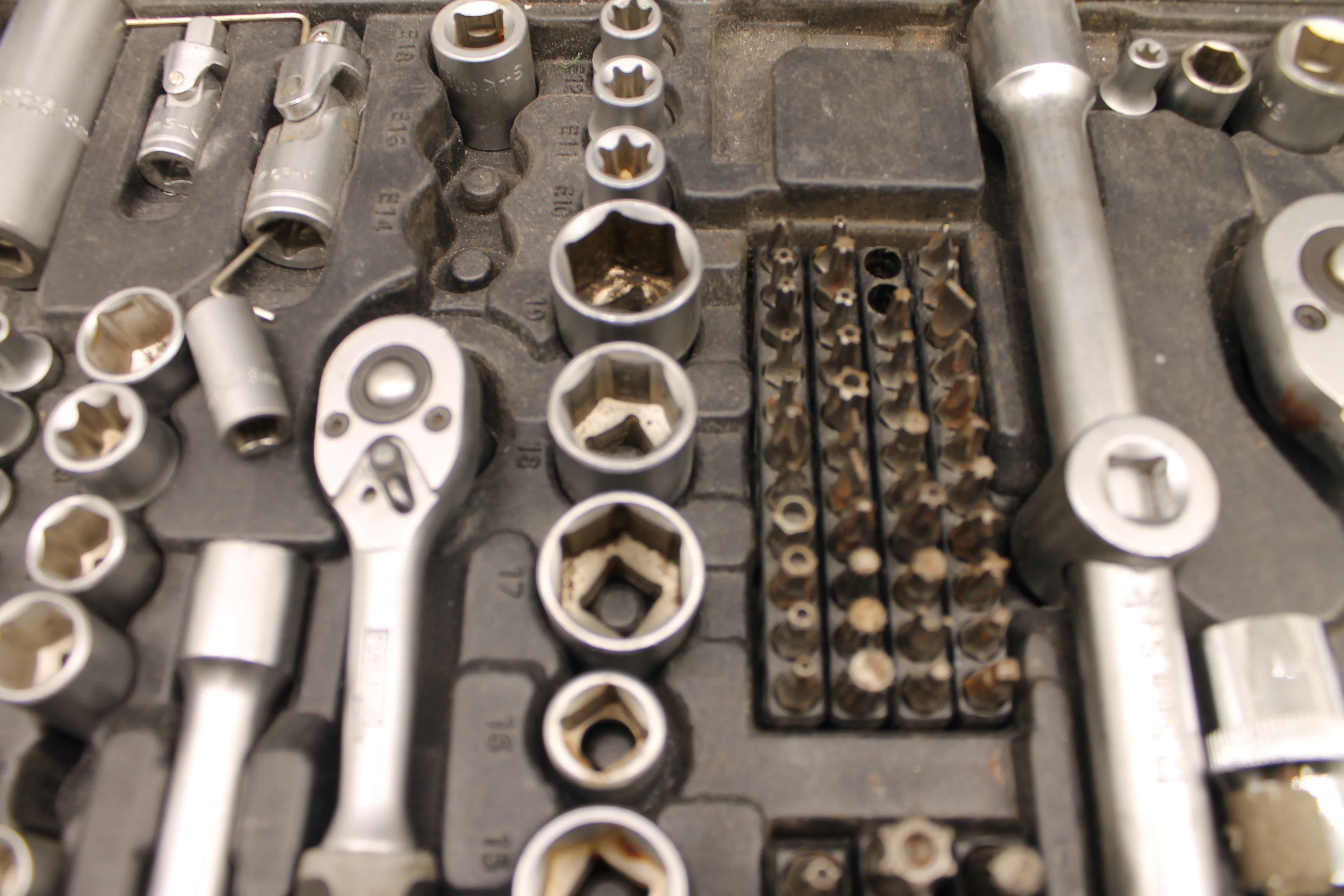 zestaw-kluczy-powerfix-profi-kod-producenta-hd15179