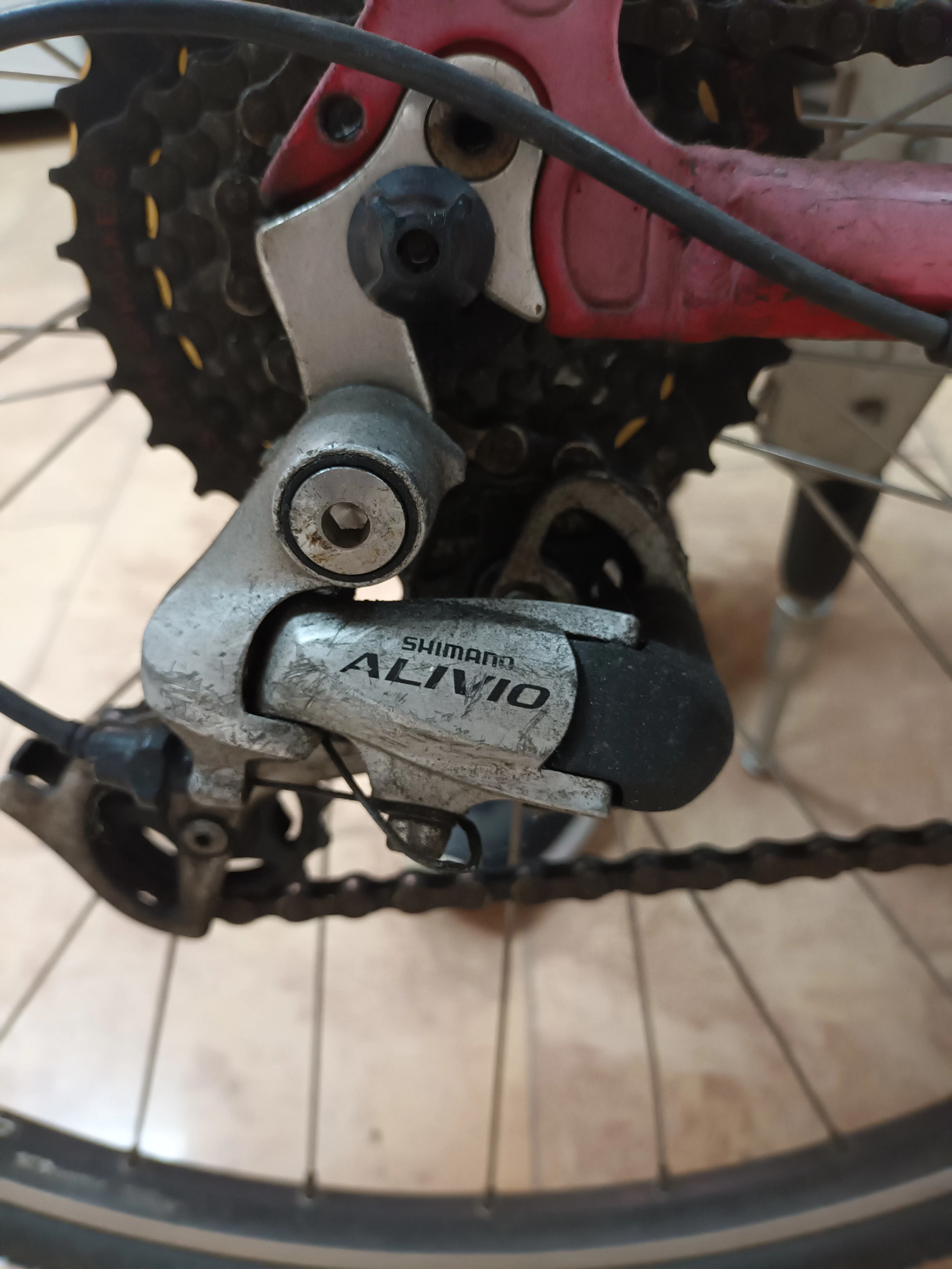 rower-kellys-omega-28-cali-rozmiar-kola-28