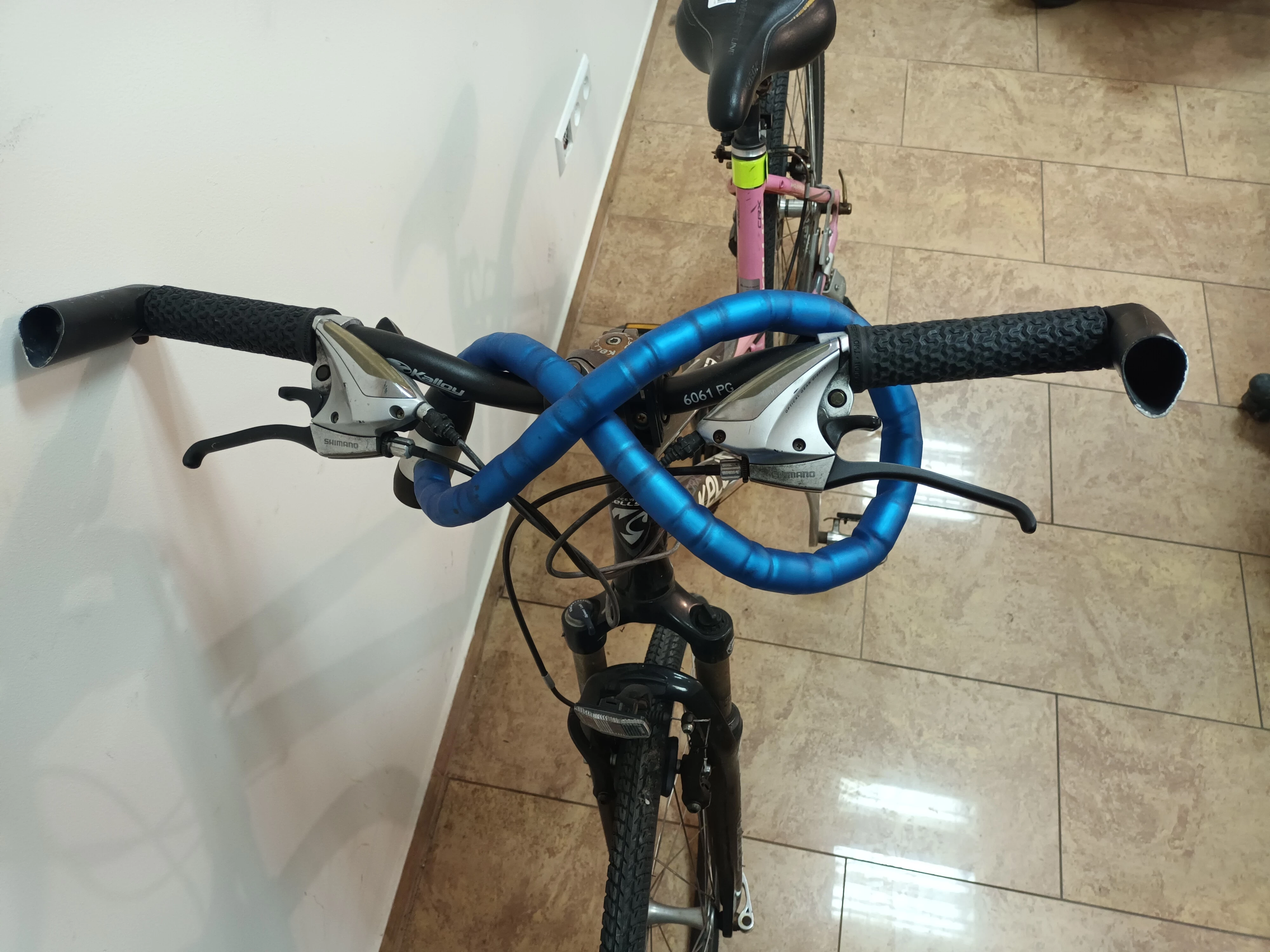 rower-kellys-omega-28-cali-rozmiar-ramy-21-cali