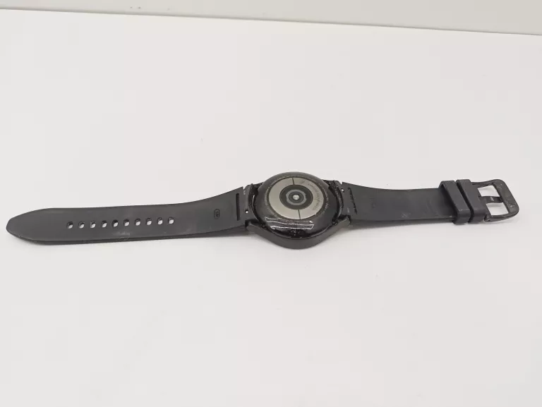 SAMSUNG GALAXY WATCH 4