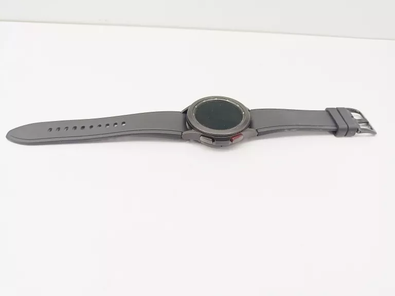 SAMSUNG GALAXY WATCH 4