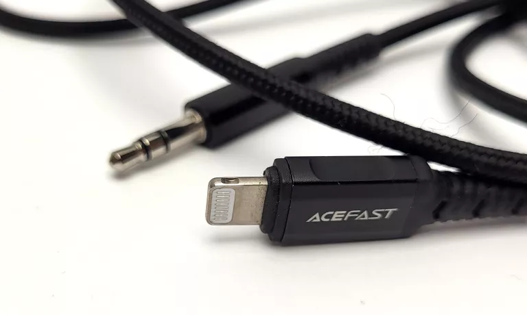 kabel-jack-lightning-acefast-stan-uzywany