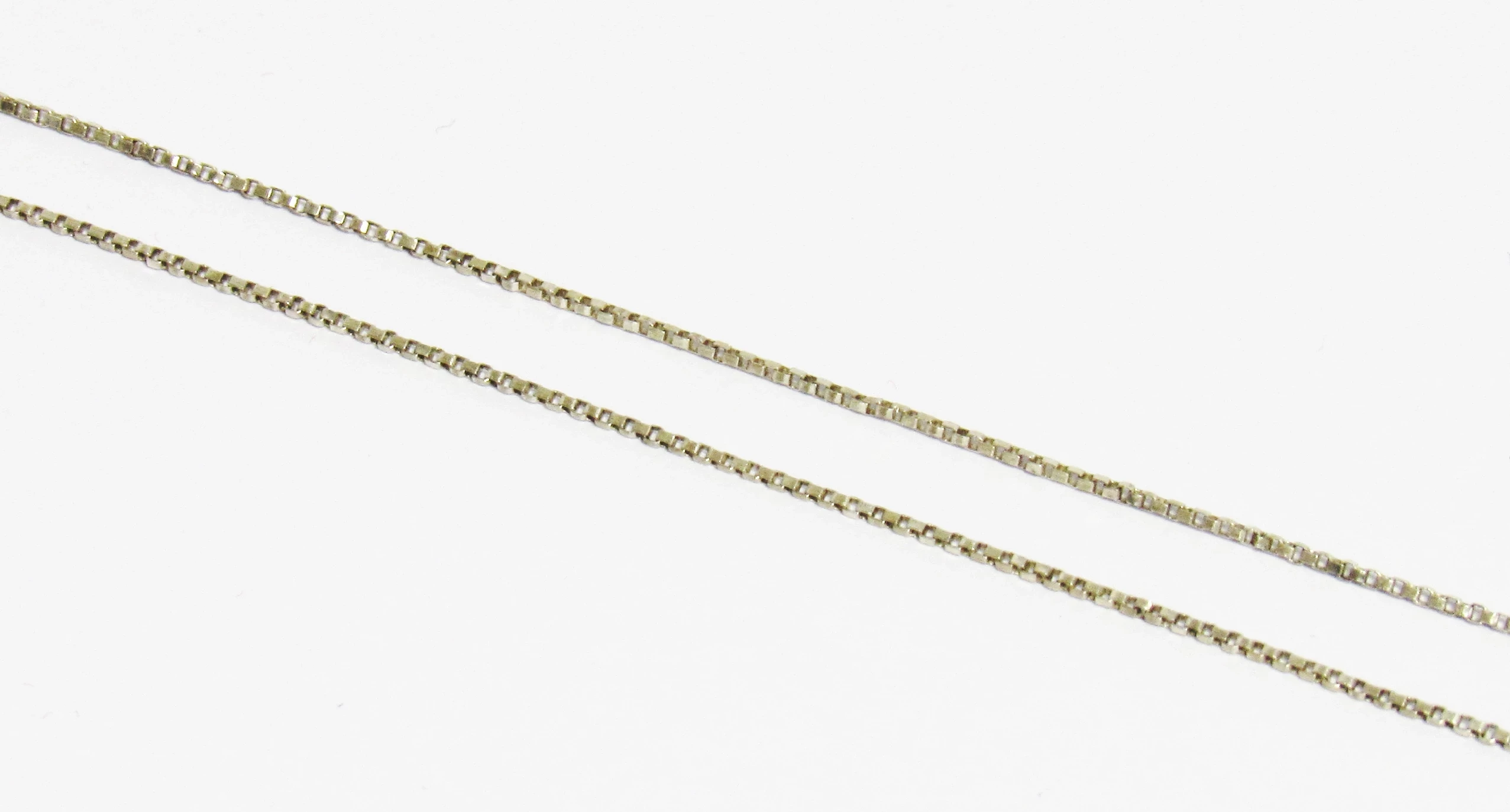 srebny-lancuszek-z-zawieszka-w465g-dl56cm-dlugosc-calkowita-56