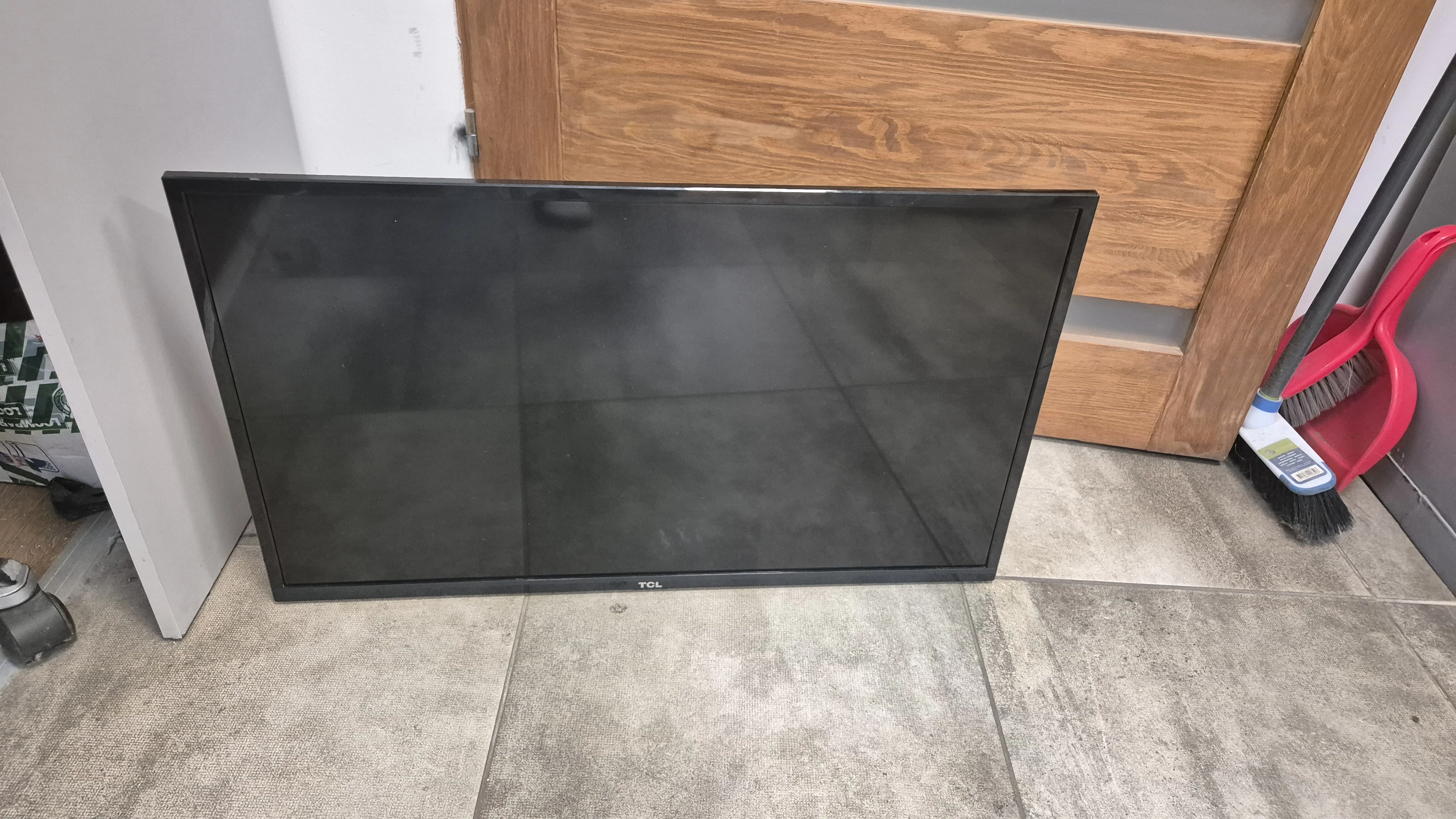 telewizor-led-tcl-32d4300-uszkodzona-matryca-kosciuszki-641-olsztyn