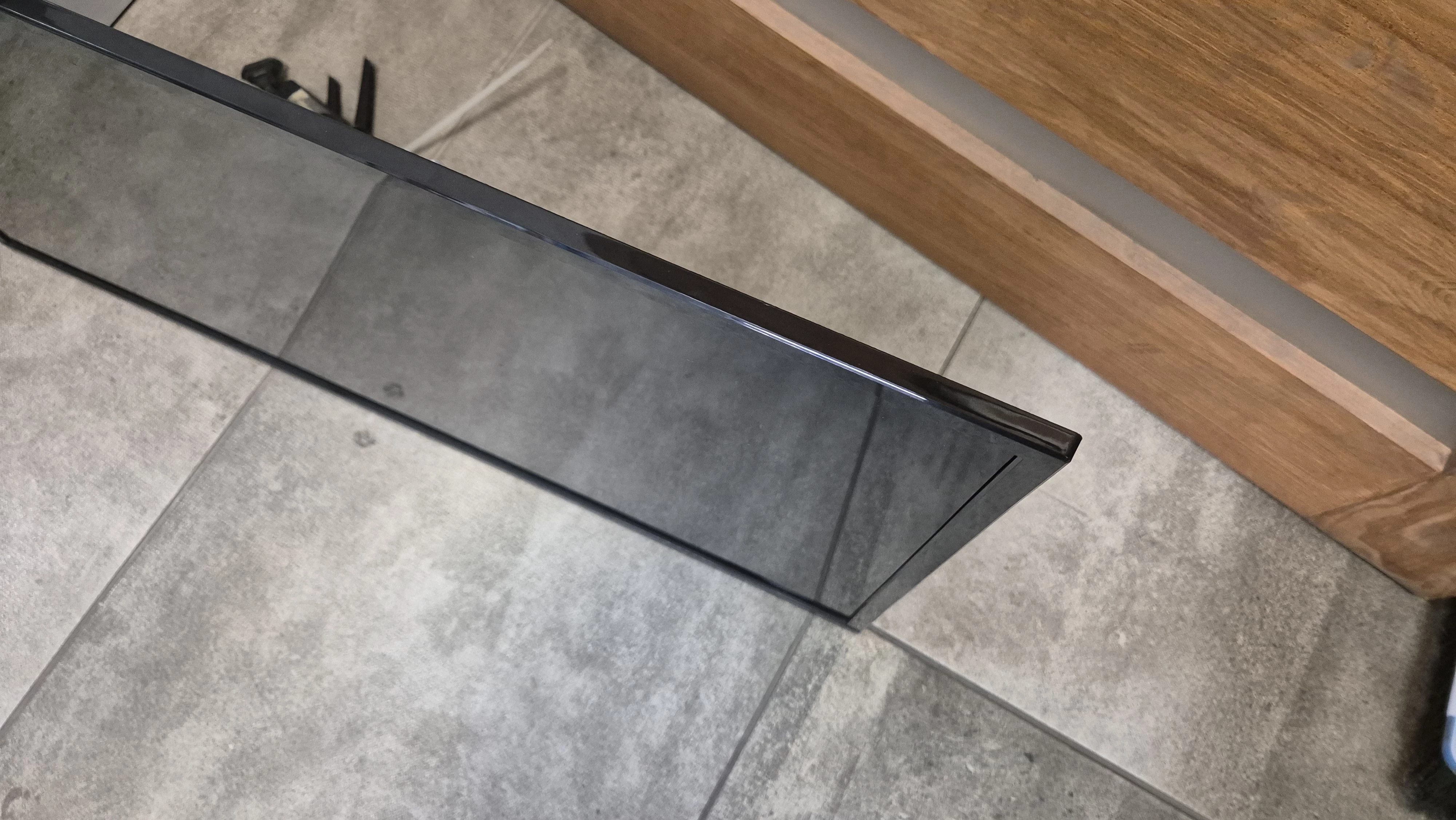 telewizor-led-tcl-32d4300-uszkodzona-matryca-ean-gtin-5901292516581