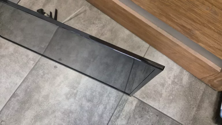 TELEWIZOR LED TCL 32D4300 USZKODZONA MATRYCA