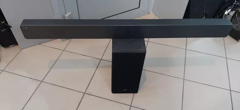 SOUNDBAR LG SK5 360W 2.1 + PILOT