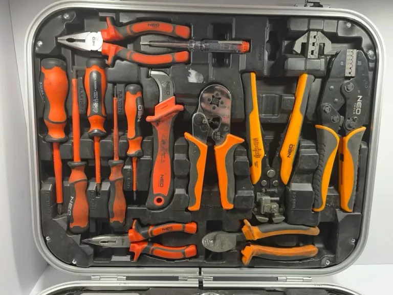 klucze-neo-tools-01-310-walizka-liczba-elementow-w-zestawie-110
