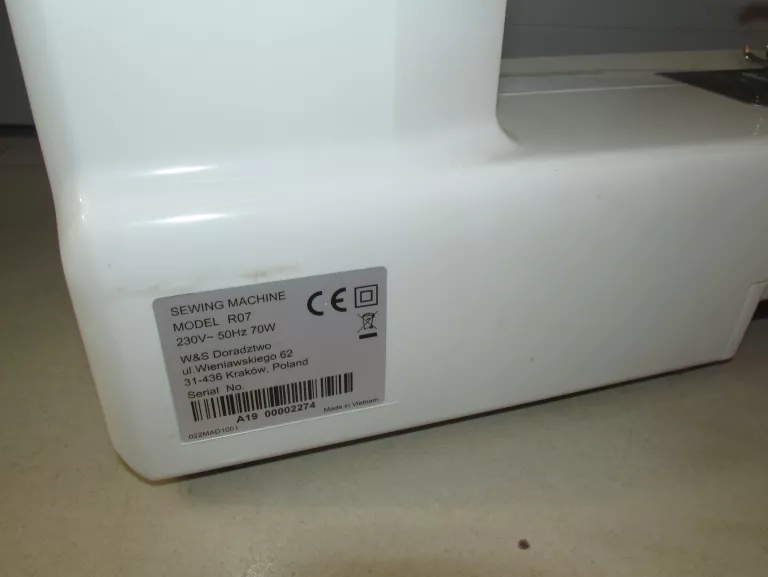 maszyna-do-szycia-redstar-r07-model-r07