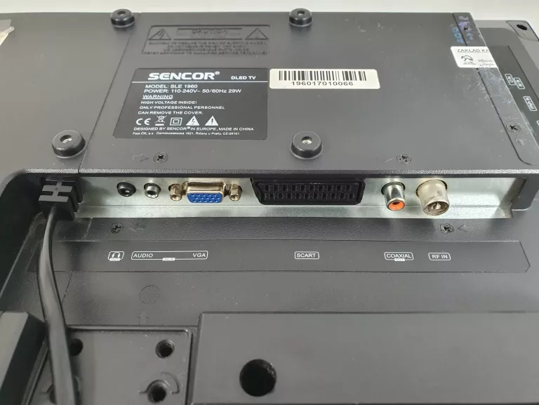 telewizor-sencor-19-cali-sle-1960-pilot-przekatna-ekranu-cale-19