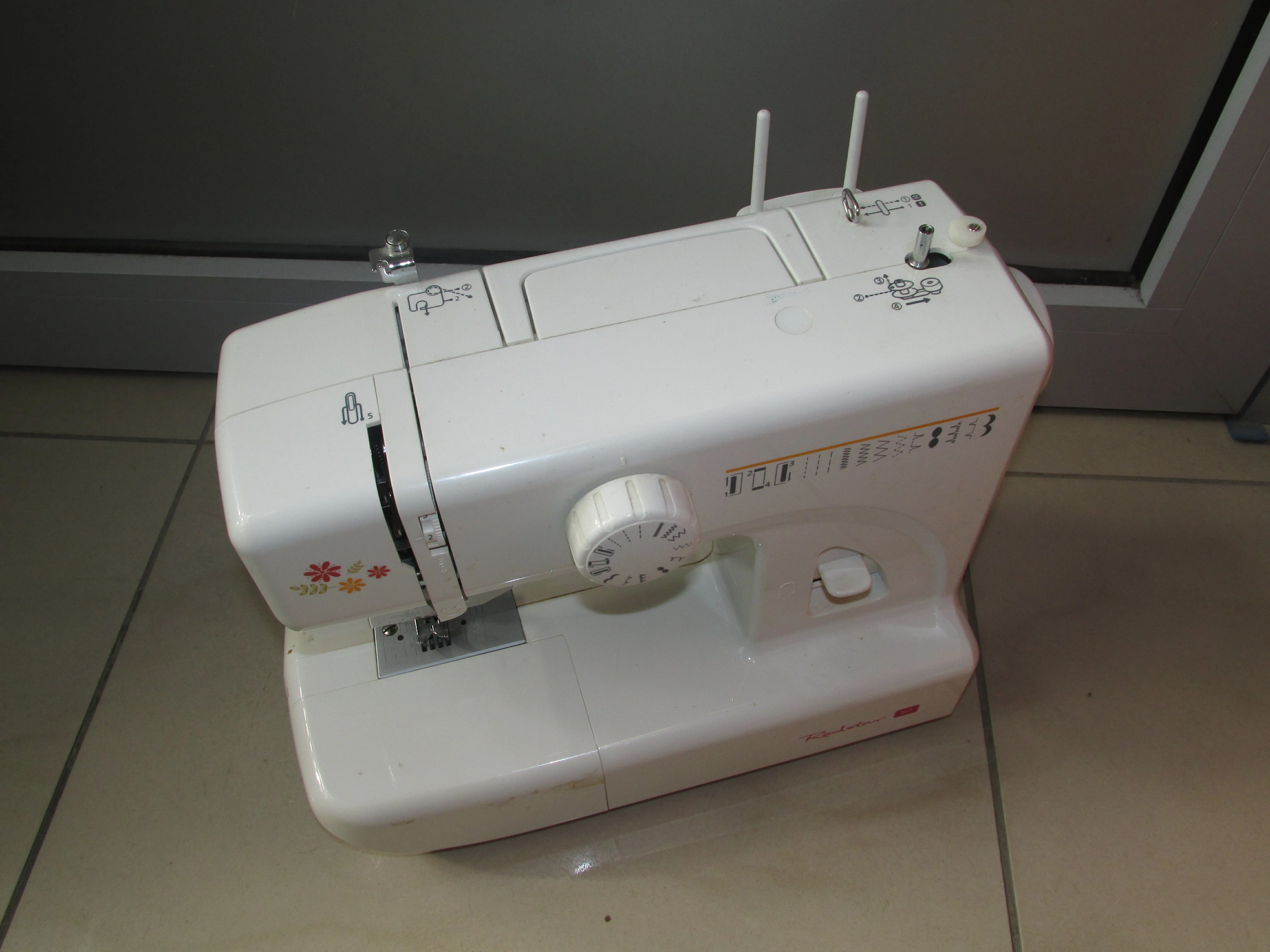 maszyna-do-szycia-redstar-r07-ean-gtin-5907690126179