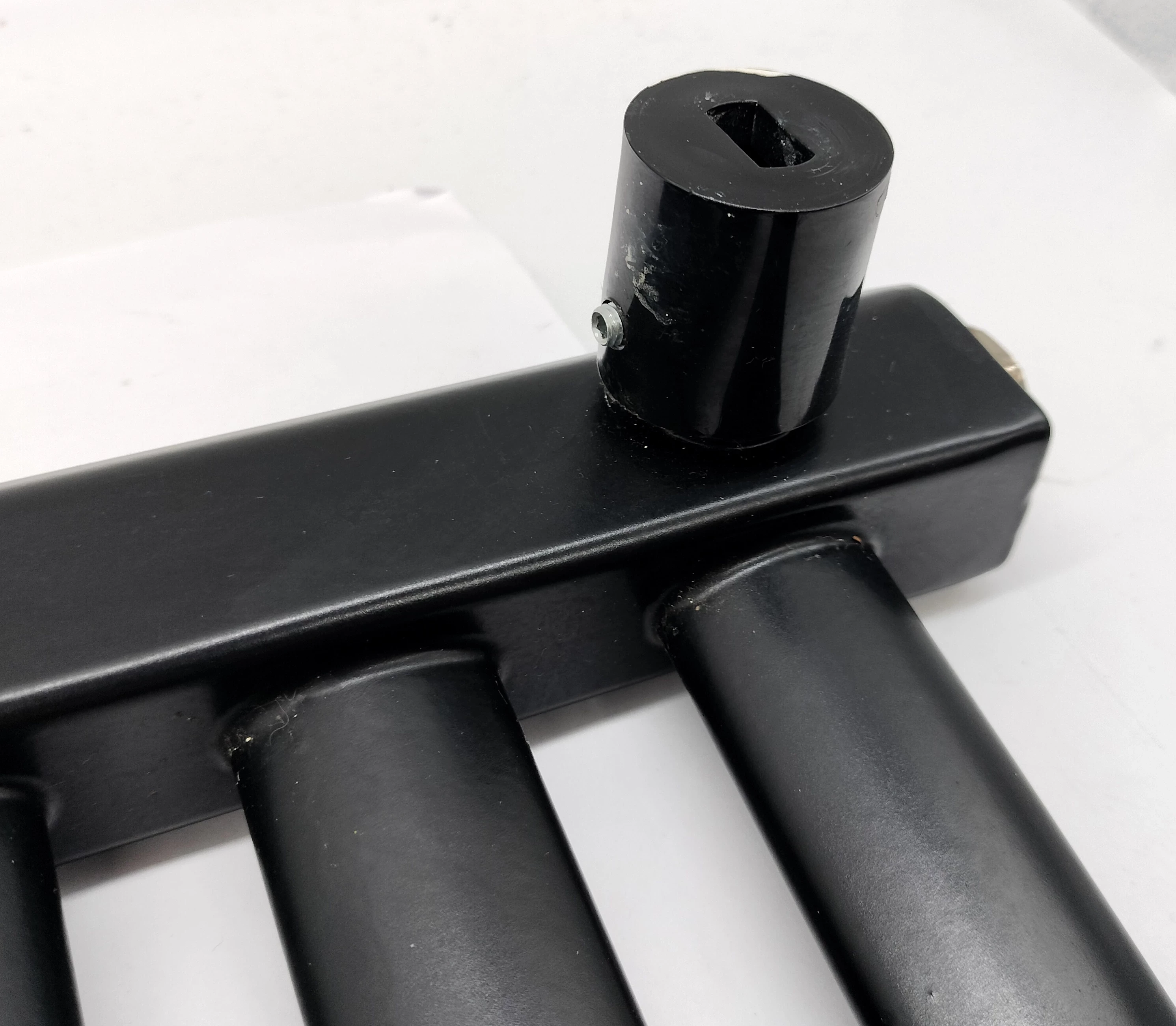 grzejnik-lazienkowy-z-termoregulatorem-rd10-250v-wysokosc-0