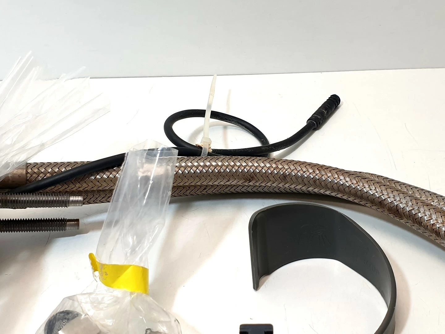 bateria-umywalkowa-oras-optima-1714f-product-id-bfaff4ae-2650-40be-a80b-6e246492bbfb