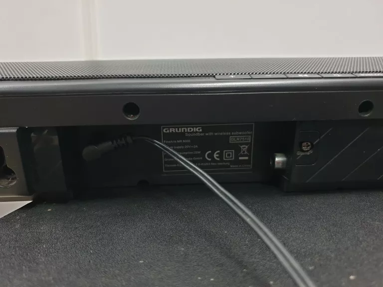 SOUNDBAR GRUNDIG FINEARTS MR 8000