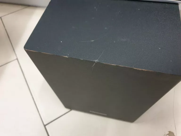 SOUNDBAR GRUNDIG FINEARTS MR 8000