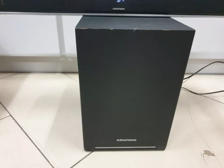 SOUNDBAR GRUNDIG FINEARTS MR 8000
