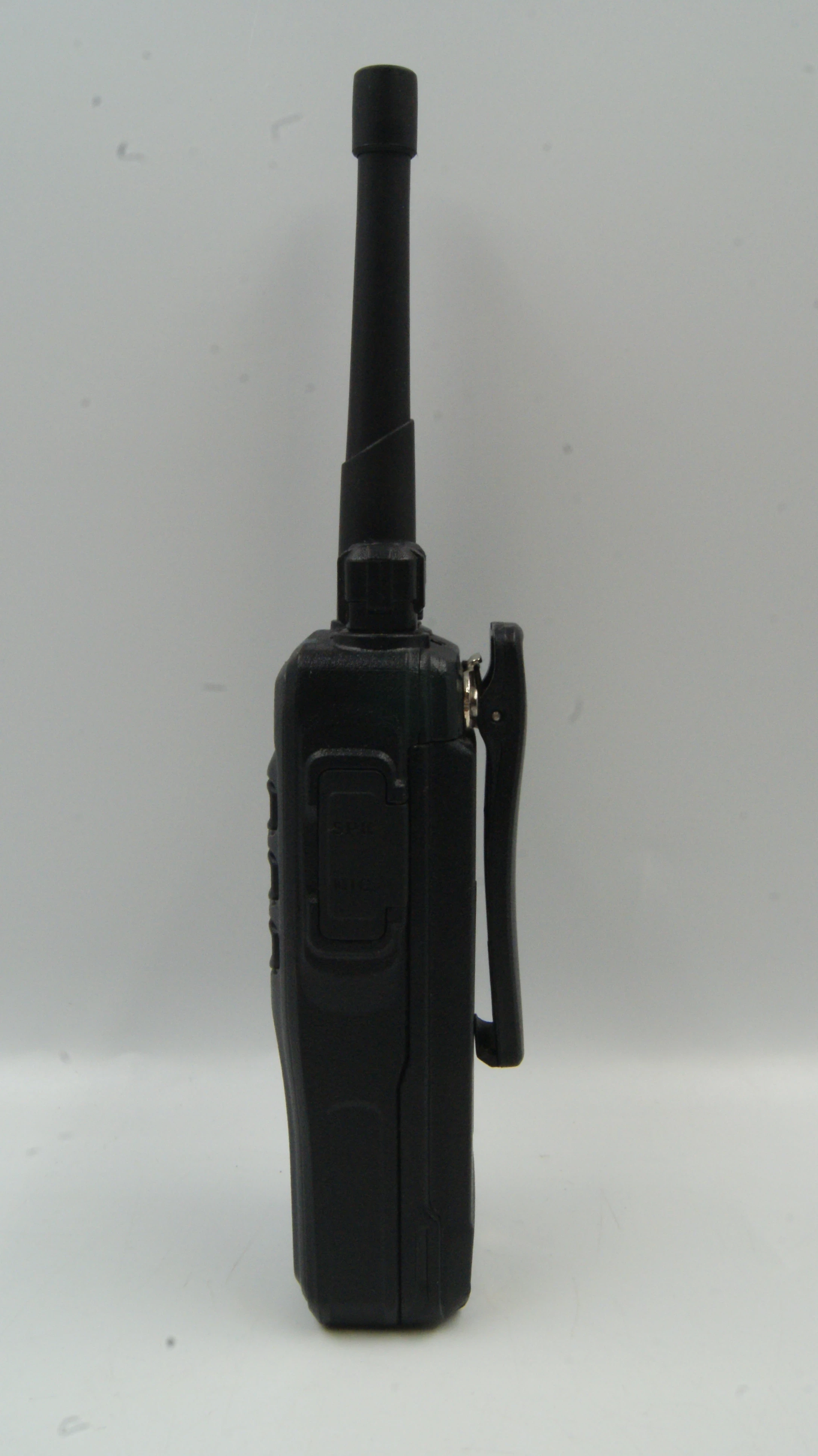 radiotelefon-kirisun-dp405-uhf-model-dp405