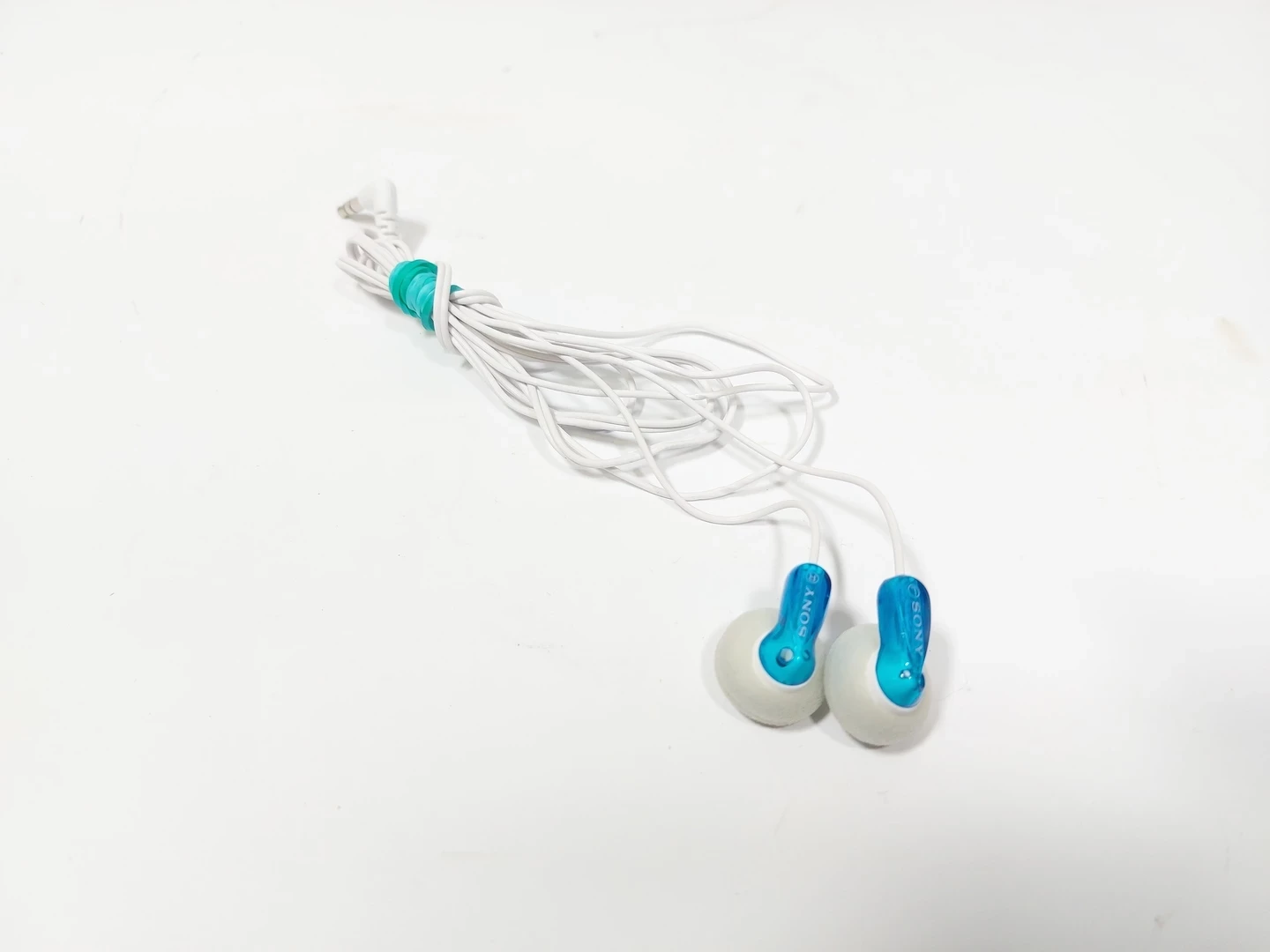 sluchawki-przewodowe-sony-mdr-e9-spoldzielcza-13-sj-starachowice