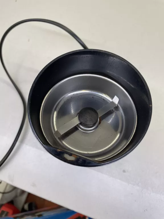 mlynek-do-kawy-bosch-stan-uzywany