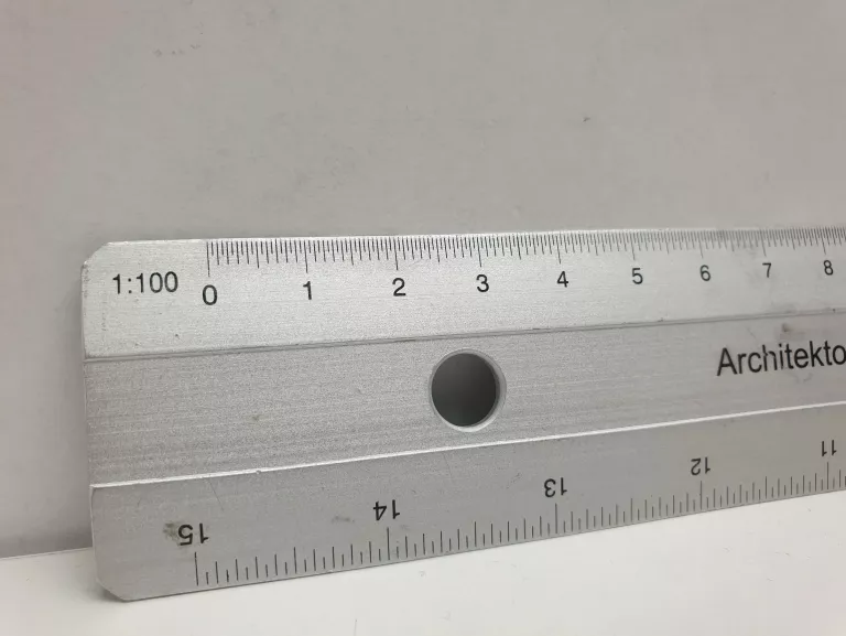 SKALÓWKA ALUMINIOWA RC SYSTEM 30 CM