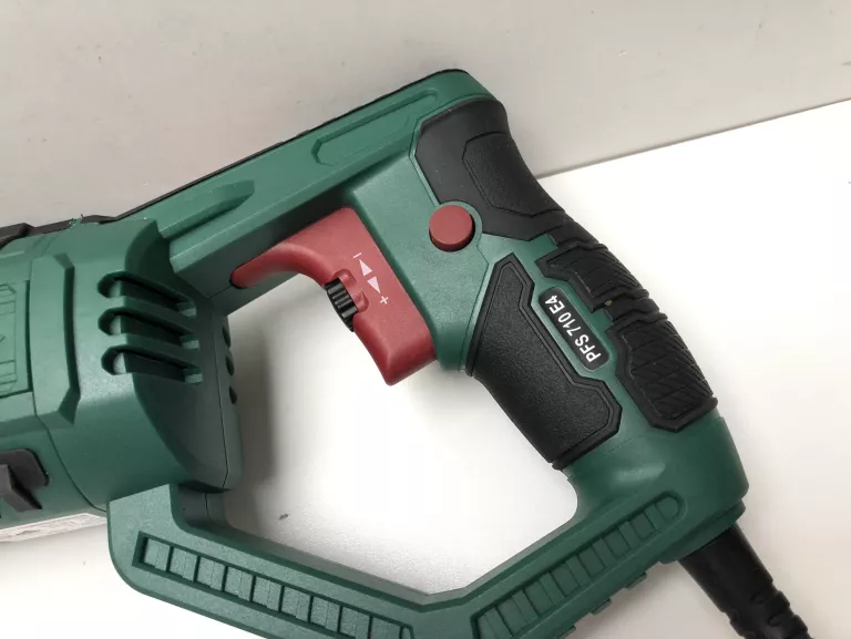PIŁA SZABLASTA PARKSIDE PFS710 E4 OPIS !