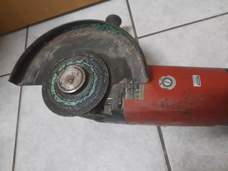 DUŻA SZLIFIERKA HILTI DC 230-S