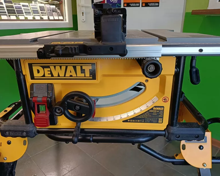 pila-stolowa-dewalt-dwe7492-2000w-stojak-dwe74911-srednica-otworu-pily-30