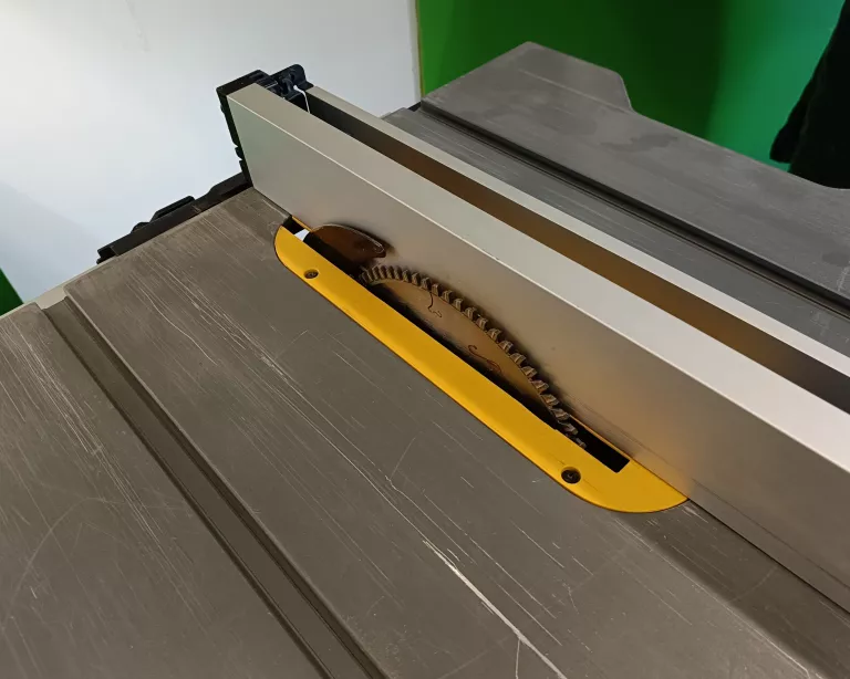 pila-stolowa-dewalt-dwe7492-2000w-stojak-dwe74911-kod-producenta-dwe7492-qs