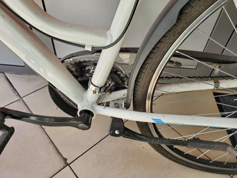 ROWER TREKKINGOWY ROMET GAZELA 1 RAMA 20 CALI KOŁO 28 " BIAŁY