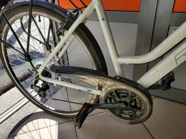 ROWER TREKKINGOWY ROMET GAZELA 1 RAMA 20 CALI KOŁO 28 " BIAŁY