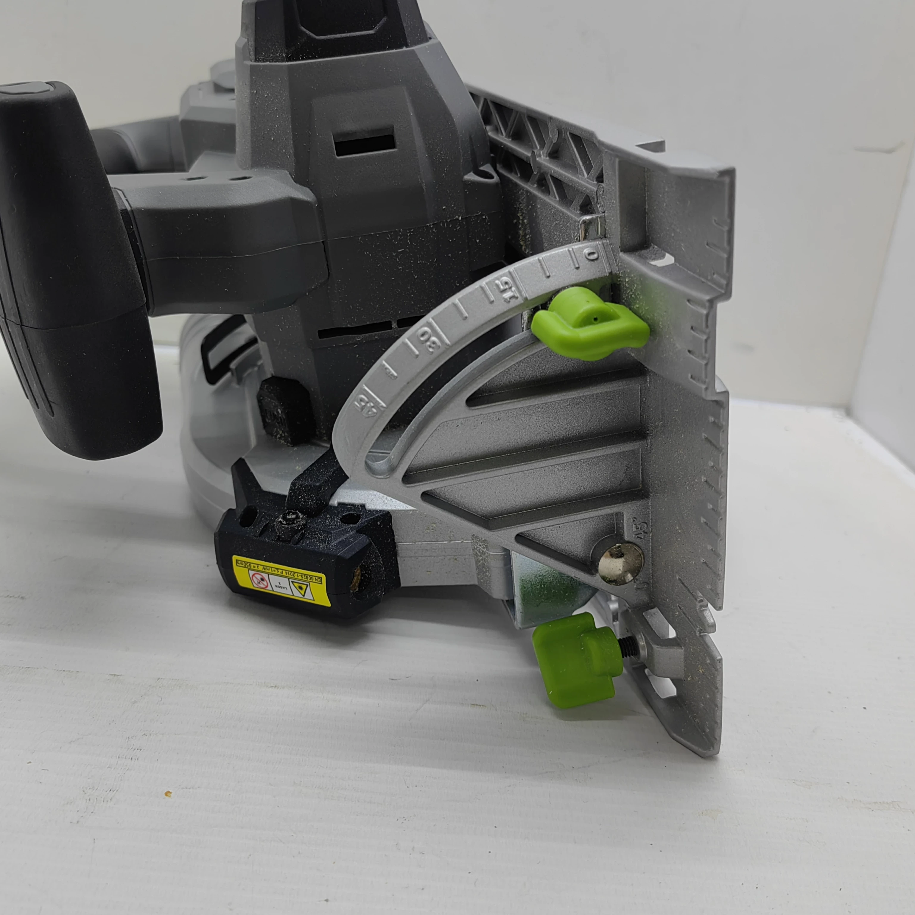 pilarka-tarczowa-lux-tools-a-ks-20150-ladowarka-aku-srednica-otworu-pily-150