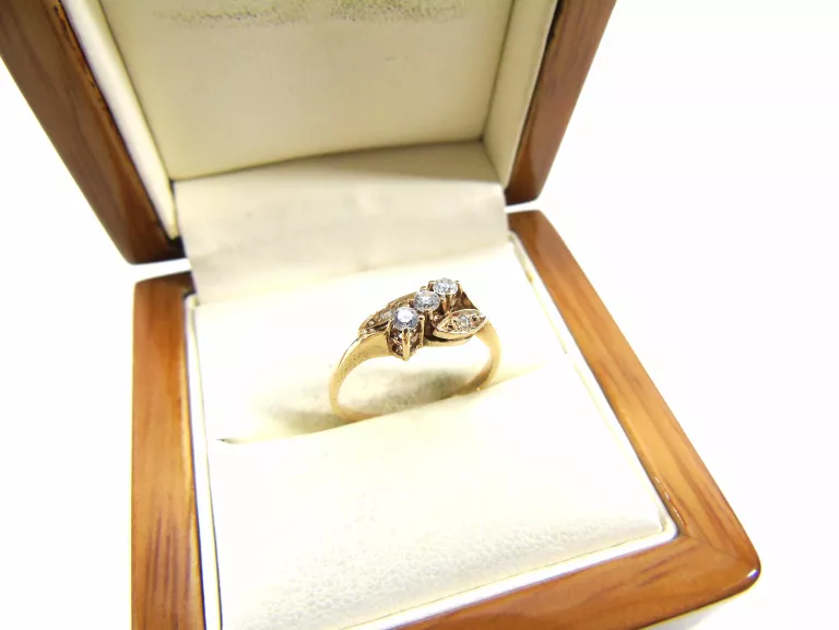 godziwy-zloty-pierscionek-pr585-r14-plac-wolnosci-6-zuromin