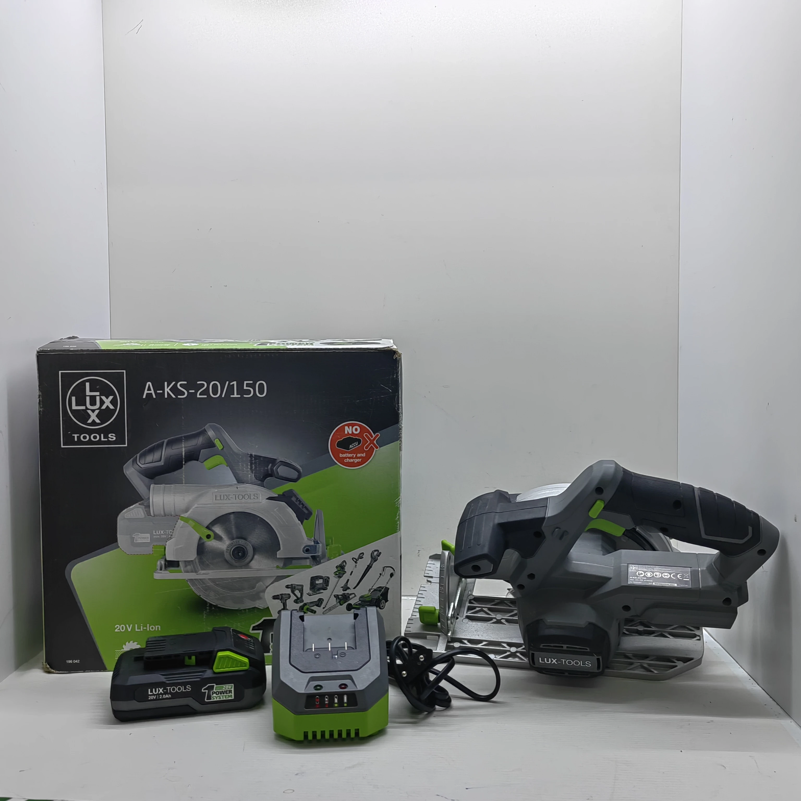 pilarka-tarczowa-lux-tools-a-ks-20150-ladowarka-aku-kosciuszki-33a-ilawa