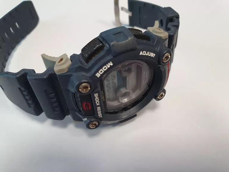 ZEGAREK CASIO DW-7900