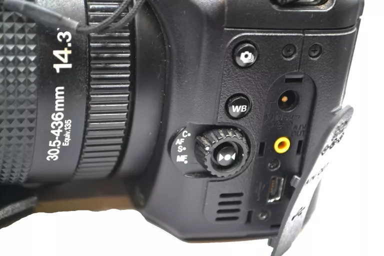 APARAT LUSTRZANKA FUJIFILM FINEPIX S200EXR