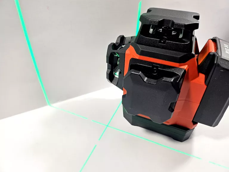 LASER WIELOLINIOWY HILTI PM 30-MG 2 AKUMULATORY ŁADOWARKA STATYW KOMPLET
