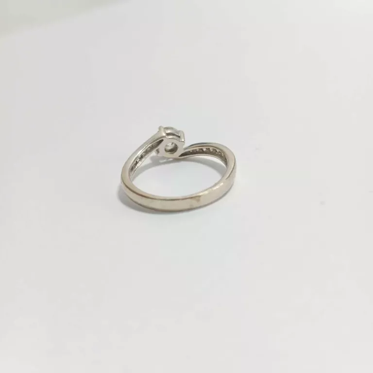 zloty-pierscionek-biale-zlotocyrkoniap-585233-stan-11323-2