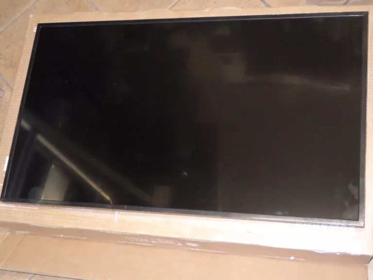 MONITOR SAMSUNG QM32R-B (LH32QMRBBGCXEN) KOMPLET JAK NOWY