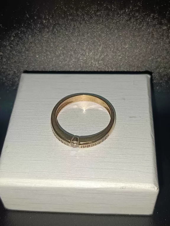 zloty-pierscionek-333-waga-202