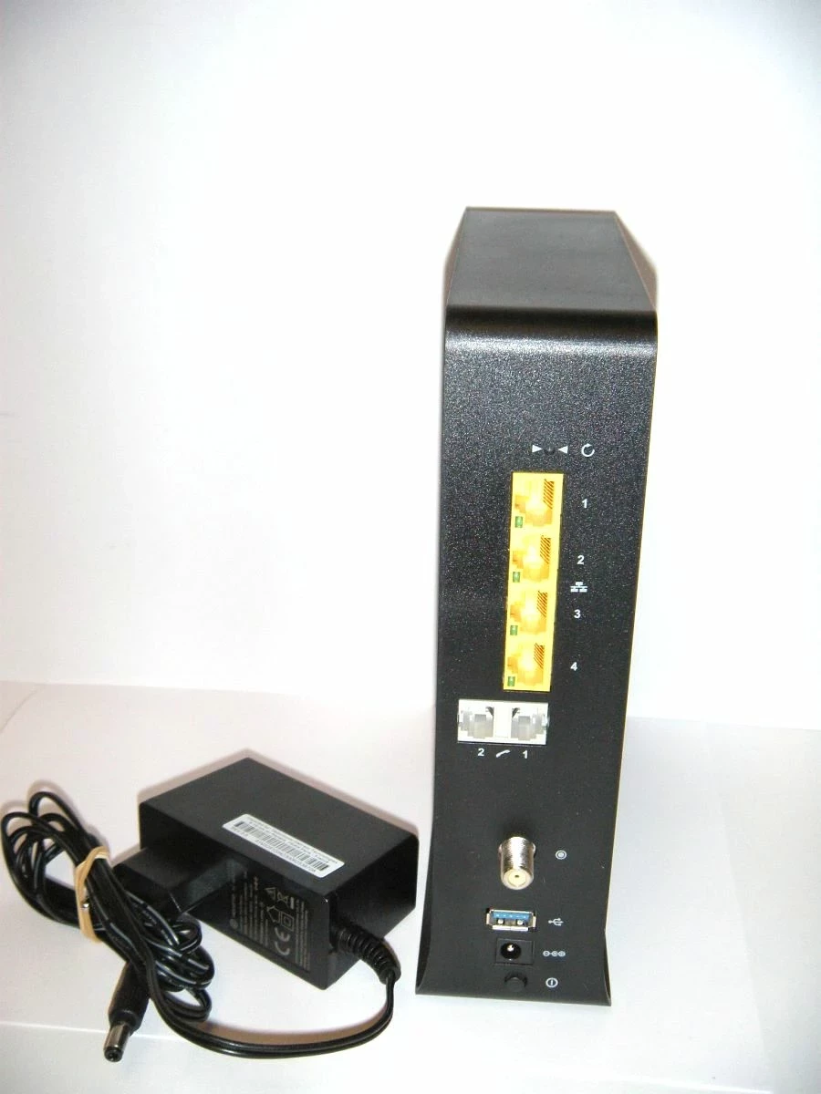 router-technicolor-cga4236-z-zasilaczem-kod-producenta-cga4236