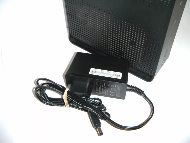 ROUTER TECHNICOLOR CGA4236 Z ZASILACZEM