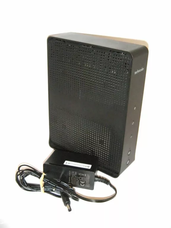 router-technicolor-cga4236-z-zasilaczem-wbudowany-modem-kablowy-docsis